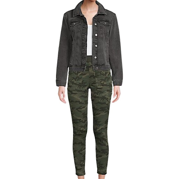 No Boundaries size Xl (15-17) thin green camo skinny pants elastic waist NWOT - Picture 2 of 16